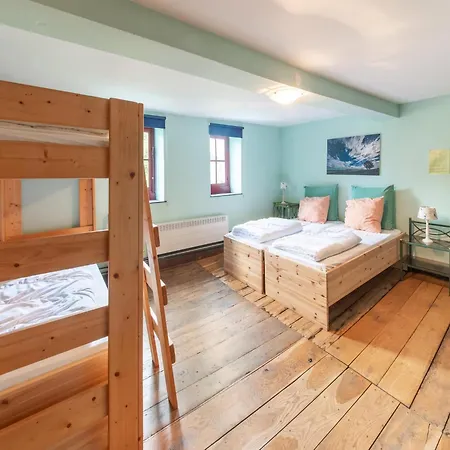 Holiday home Luxurious In Melreux-hotton With Sauna, Cleaning Included